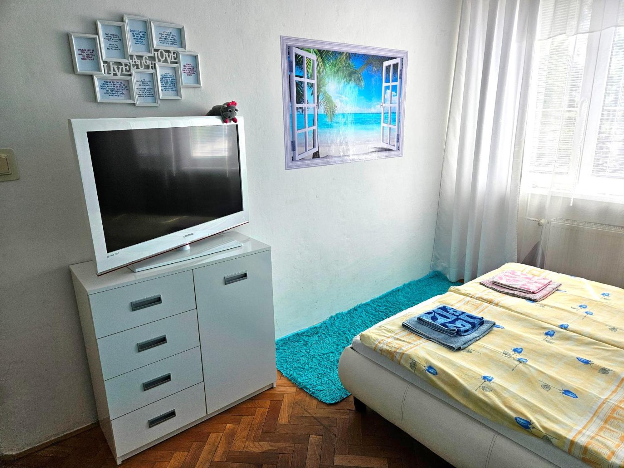 Cozy Blue Apartment Prešov Exteriér fotografie